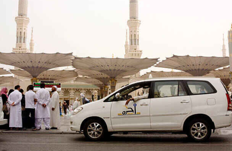 Umrah Taxi Guide: Stress-Free Travel from Jeddah to Makkah