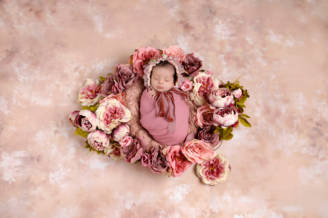 Top 10 Newborn Photographers in Dubai