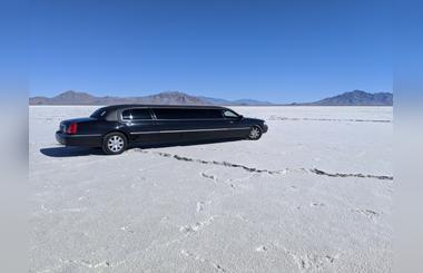 5 Reasons Your Group Should Be Traveling by Stretch Limo on Your Trip to Dubai