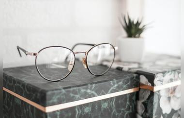 How to Find the Perfect Eyeglasses to Buy: Top 5 Features to Look for