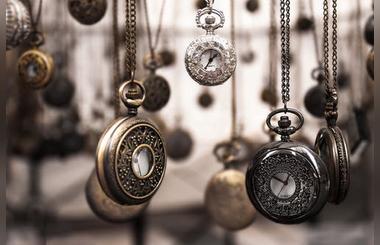 5 Common Types of Watch Batteries