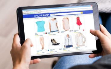 How to Shop Women’s Clothes Online Smartly in the UAE