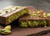 Dubai Chocolate Craze Heats Up as Lidl Joins Global Race