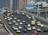 Dubai Police Warn Drivers Against Slow Driving in Fast Lane, Citing Safety Risks