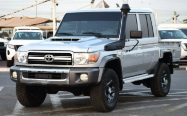 Toyota Land Cruiser Pick Up for Sale in UAE – The Ultimate Heavy-Duty Workhorse for Extreme Conditions