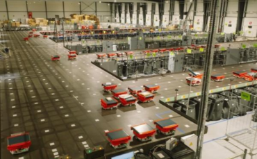 Strategic Importance of Mixed Case Palletizing in Modern Distribution Centers
