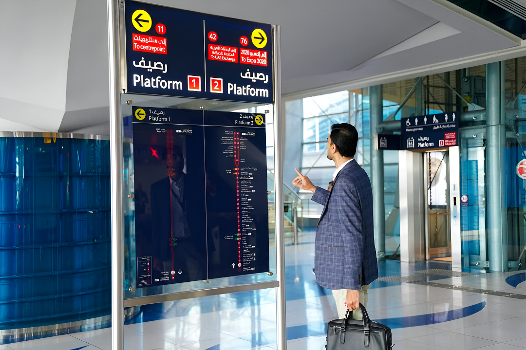 Dubai Metro introduces new signs across all stations