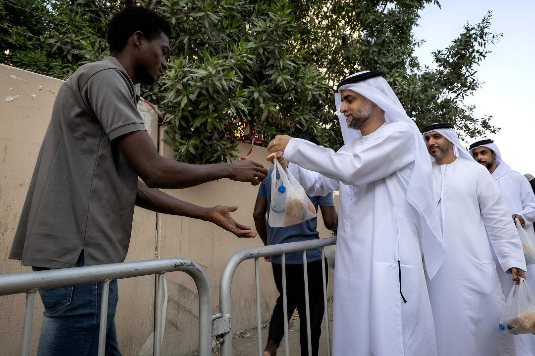 UAE Launches New Volunteering Platform to Expand Base to 600,000 People