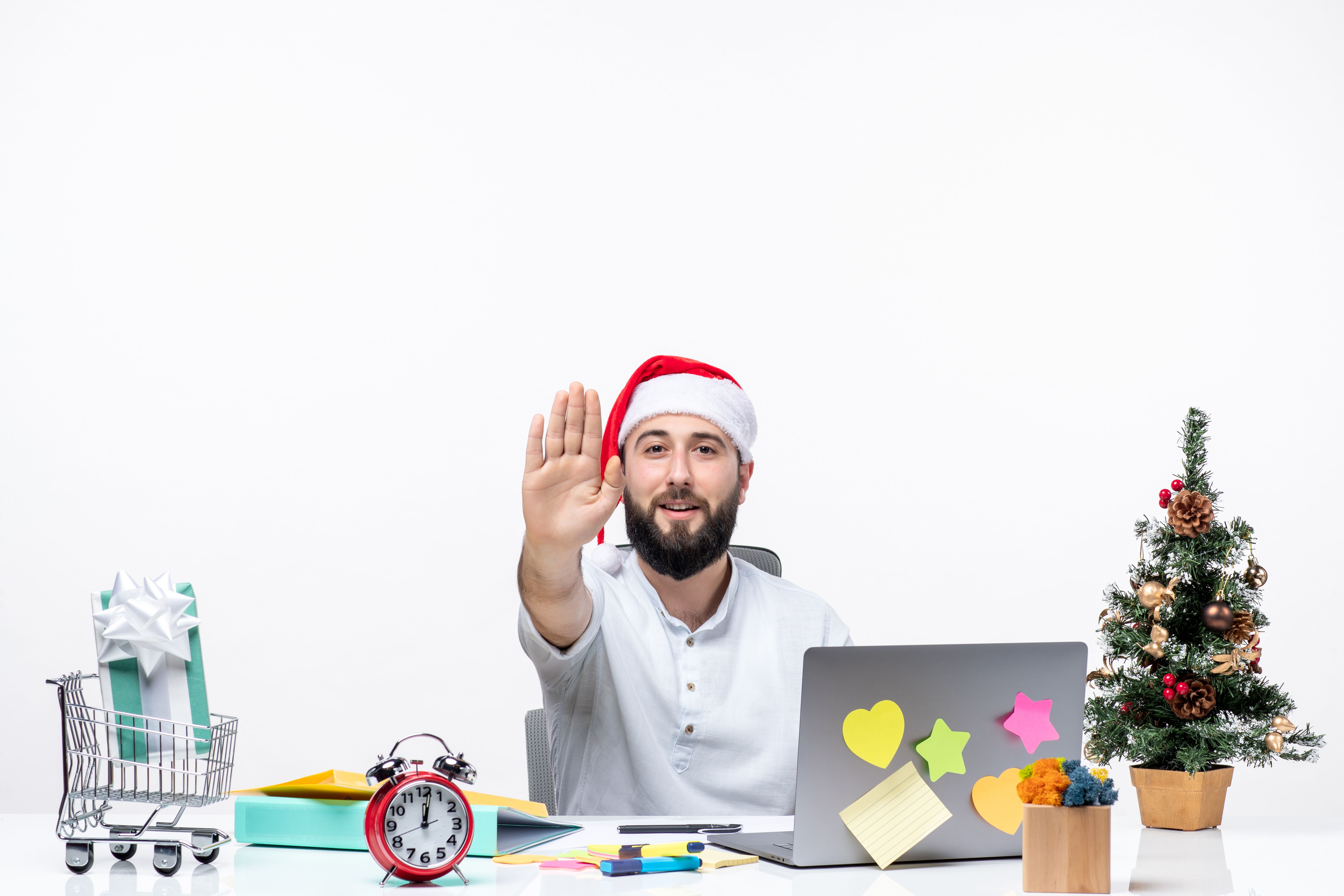 UAE Announces Paid New Year Holiday for Private Sector Employees