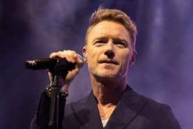 Ronan Keating live