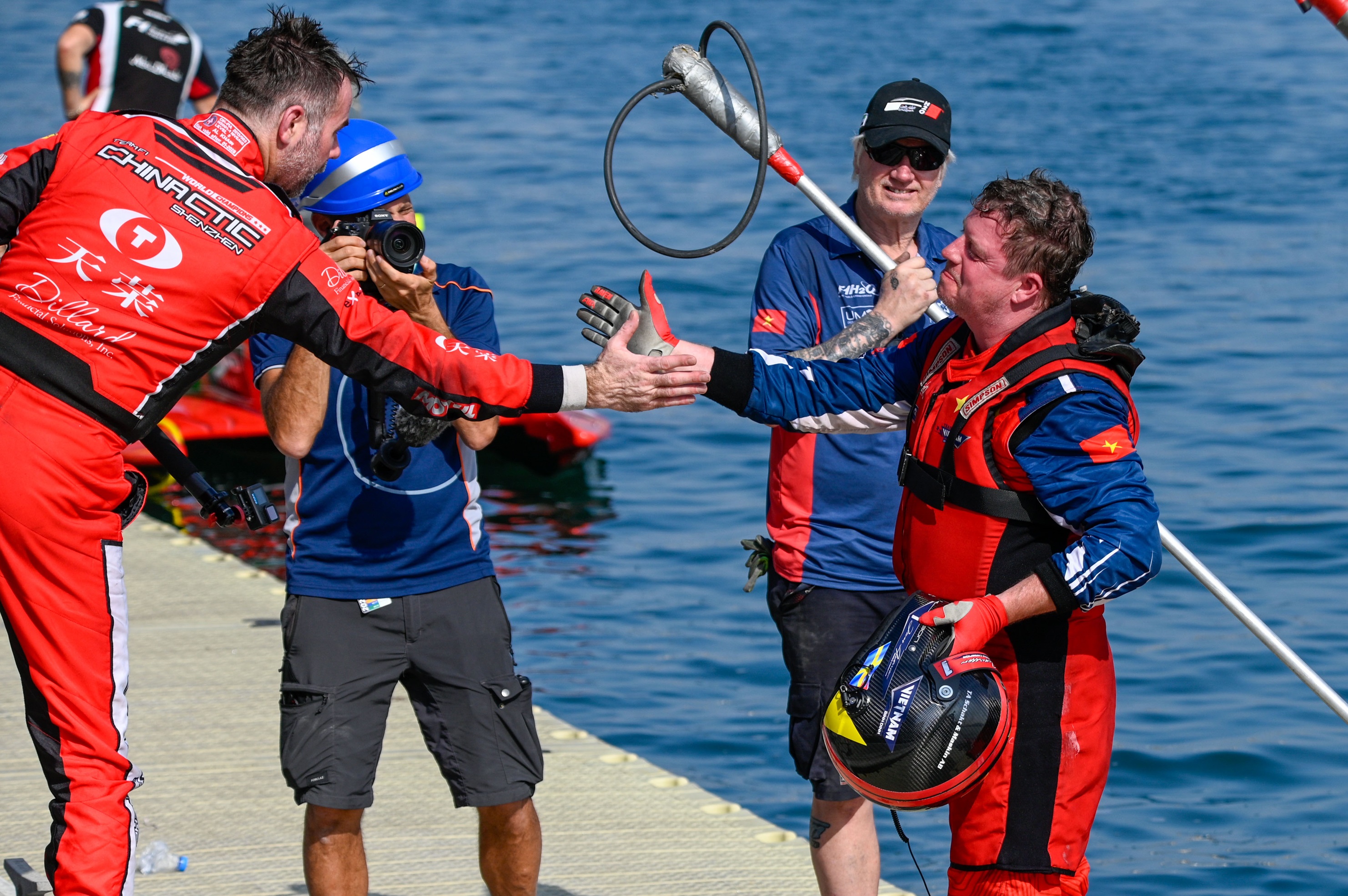 Jonas Andersson Secures Third F1H2O World Championship Title with Victory in Sharjah