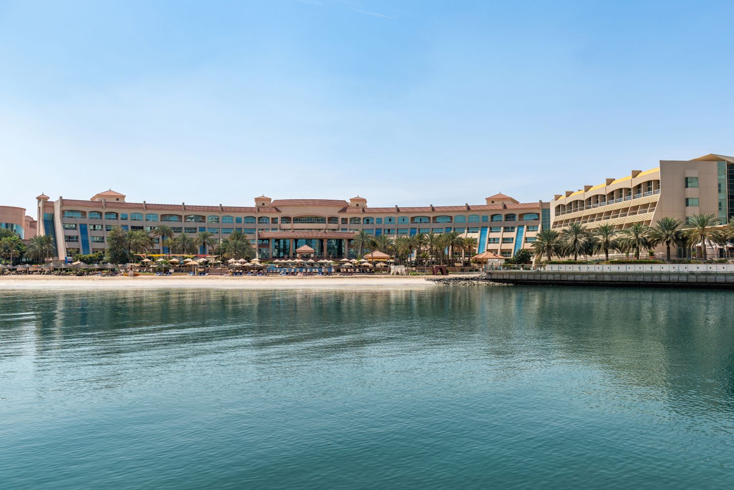 Al Raha Beach Hotel Rebrands as Al Raha Beach Resort & Spa at Exclusive Gala Dinner