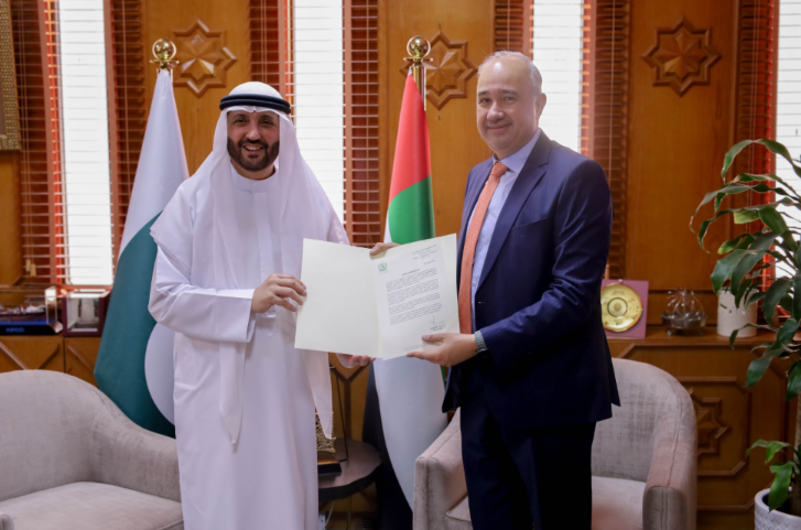 Emirati Business Leader Suhail Al Zarooni Honored by Pakistan for Humanitarian Excellence
