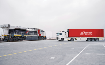 Etihad Rail Partners with Abu Dhabi Fishermen Cooperative to Transport Fresh Fish by Rail