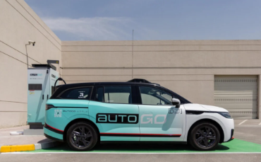 Abu Dhabi Expands Autonomous Taxi Operations on Yas Island