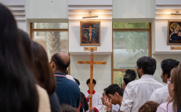 Dubai Churches Closed As Expats Mark Easter Online Or Travel Across Emirates