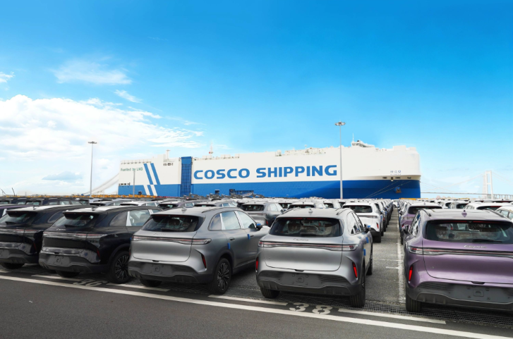 LEPAS ships first L8 PHEV SUVs to Middle East ahead of regional launch