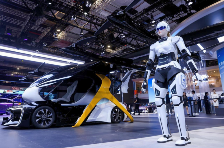 OMODA & JAECOO Showcases AI Robotics and Smart Mobility Technologies for Future UAE Smart Cities
