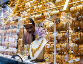 Dubai gold prices hit record as 22K crosses Dh400 per gram for the first time