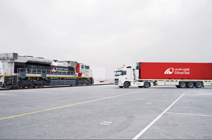 Etihad Rail Partners with Abu Dhabi Fishermen Cooperative to Transport Fresh Fish by Rail