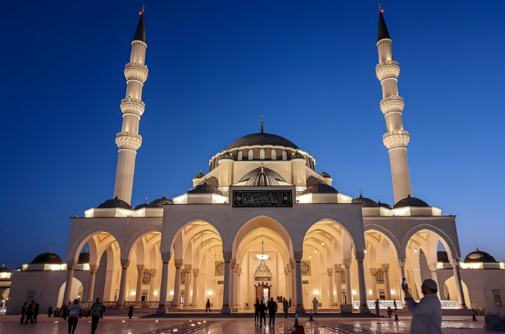 Sharjah Ruler Grants Government Employee Status and Pay Benefits to Imams and Muezzins