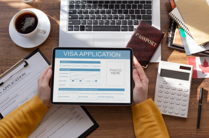 RAK Launches UAE’s First Digital Creator Licence with Visa and Bank Account