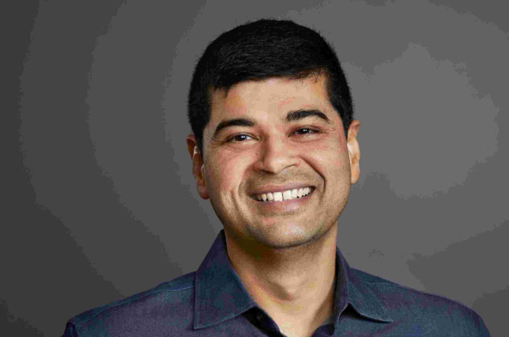 The strategic shift: How Ford and Emirates NBD reduced complexity in virtualization