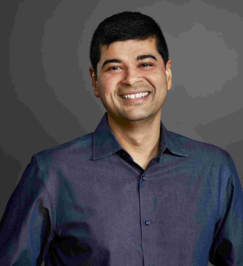 The strategic shift: How Ford and Emirates NBD reduced complexity in virtualization