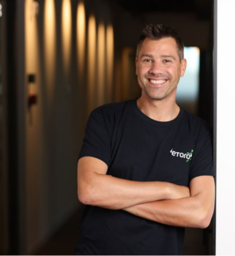 eToro Reports Strong Q2 2025 Growth as Public Company, Expands Global and Product Offerings