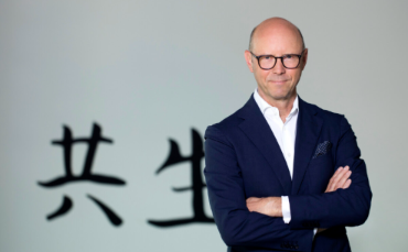 Canon EMEA appoints Peter Saak to lead integrated printing and services group