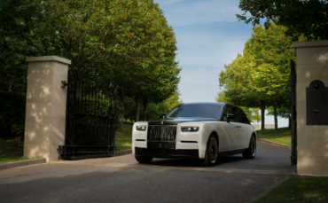 Rolls-Royce Unveils 2025 Bespoke Trends, Innovations, and Achievements: A Year of Creative Mastery and Global Expansion