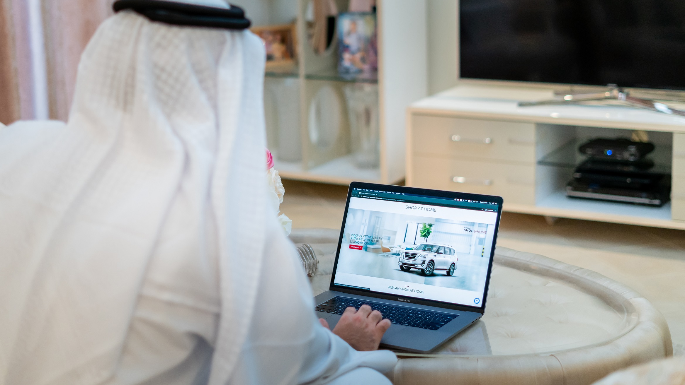 Customers can now buy a Nissan car online with Arabian Automobiles