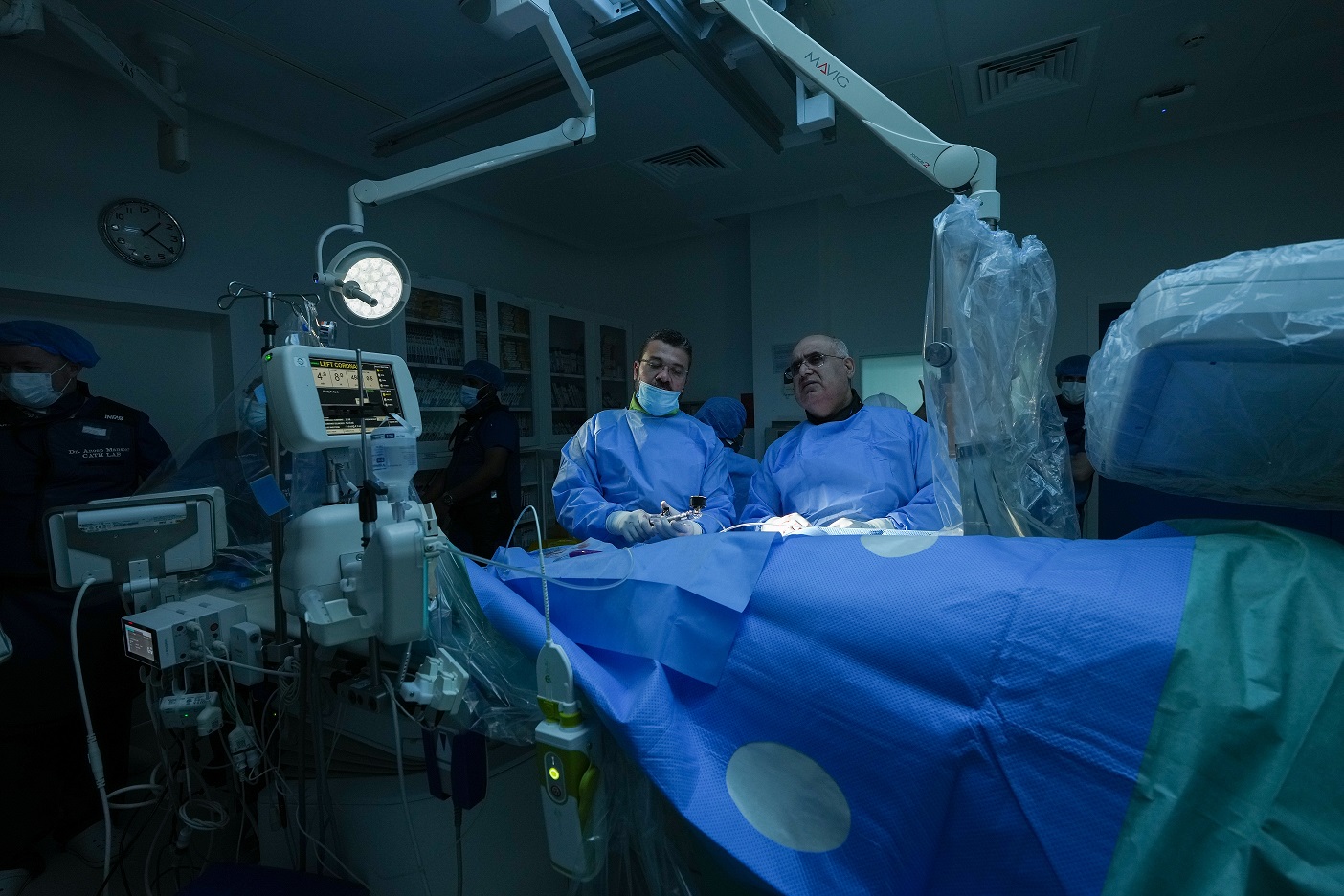 Sharjahs Al Qassimi Hospital performs first cardiac catheterisation using the advanced GENTUITY device