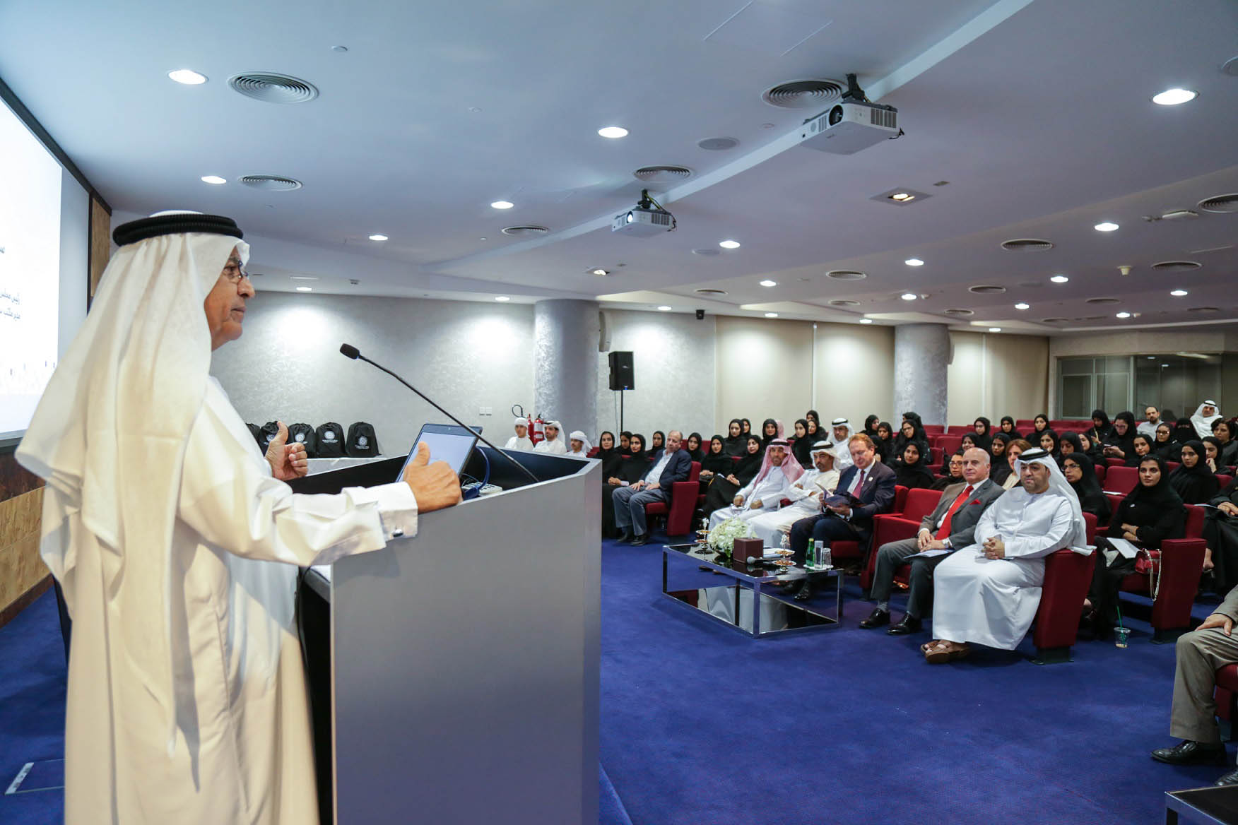The Hamdan Bin Mohammed Smart University (HBMSU) hosts induction family meeting