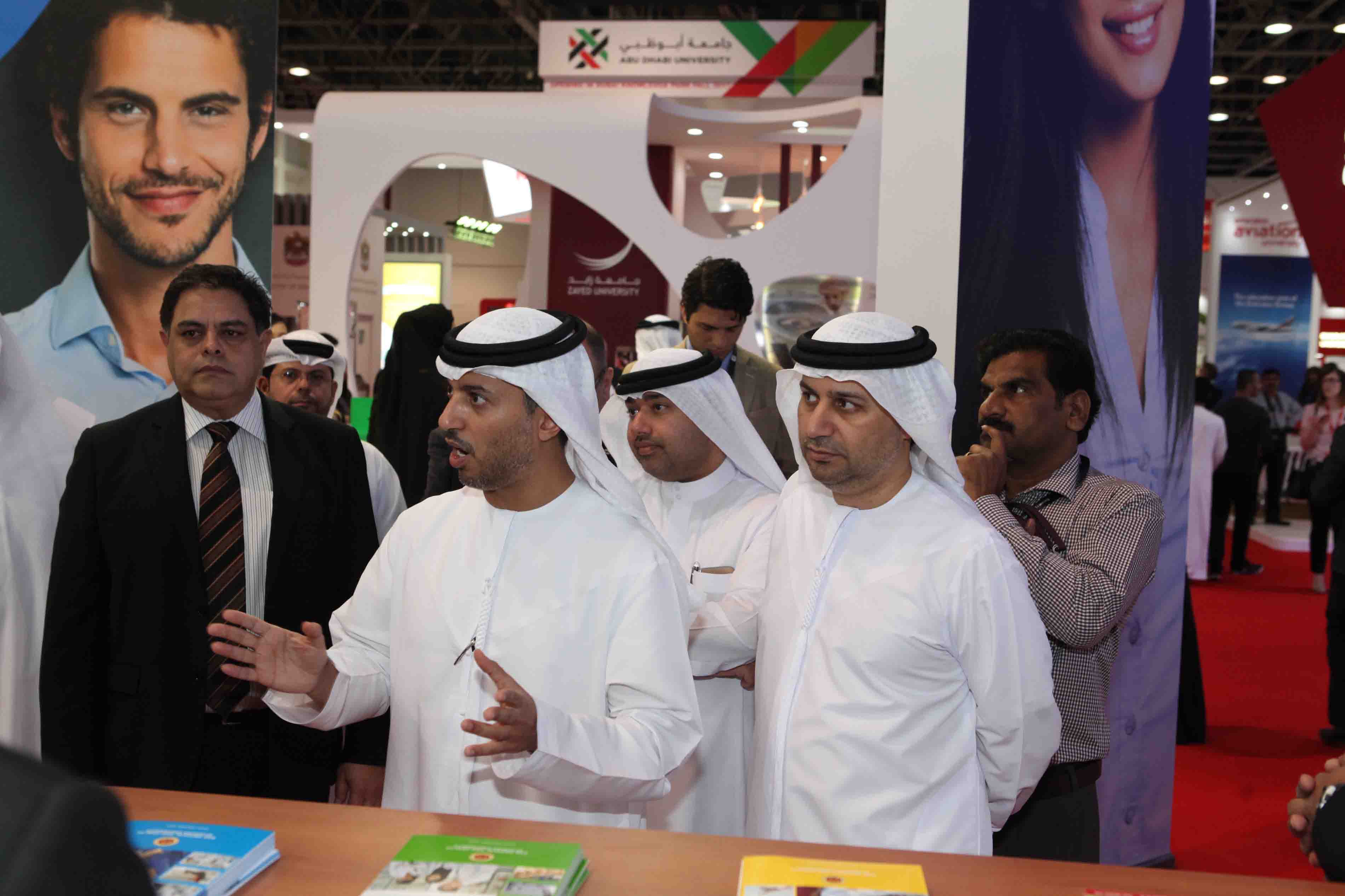 Ahmad bin Abdullah Humaid Belhoul Al Falasi Inaugurates Gulf Education and Training Exhibition 2017