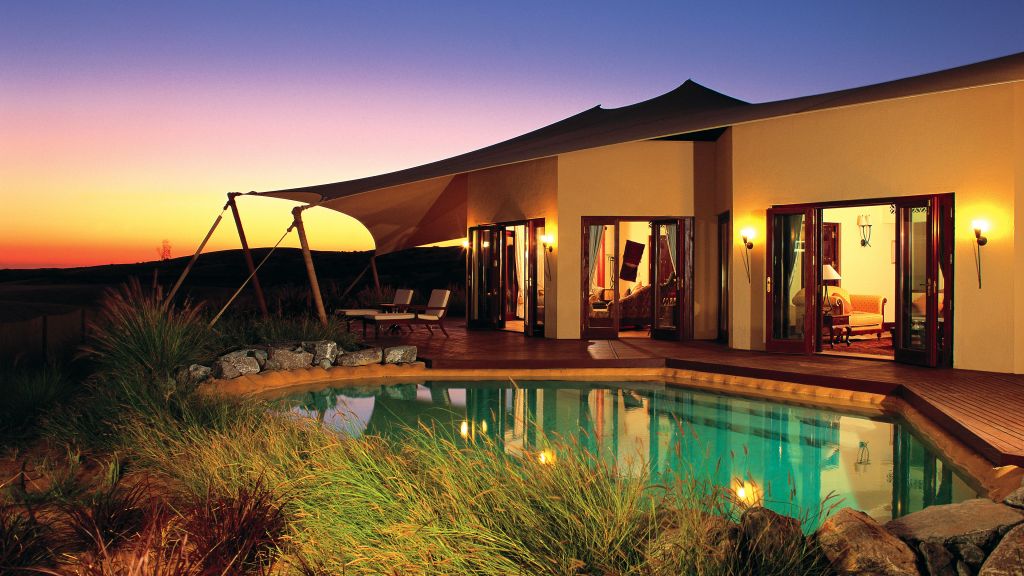 AI Maha Desert Hotels - Luxury in a Desert