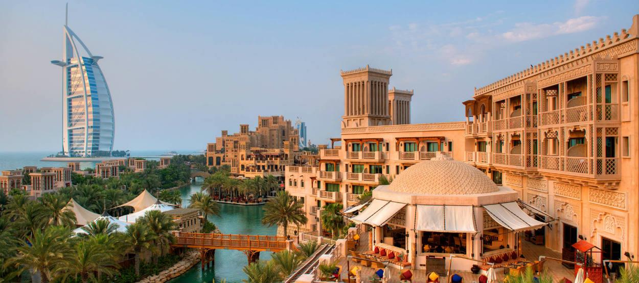 Al Qasr Hotel