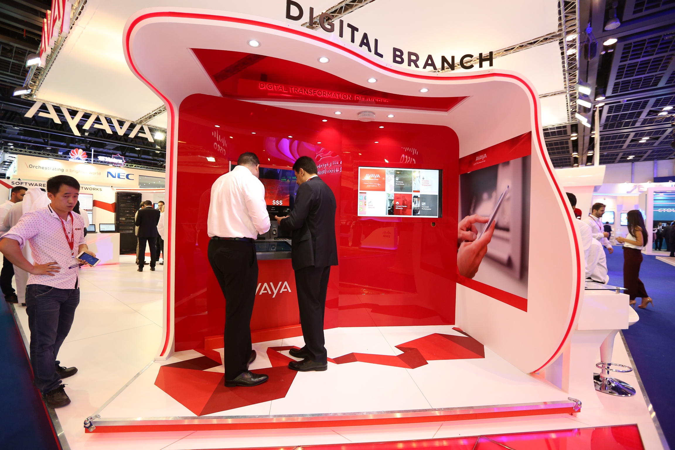 Avaya Shows Digital Customer Journey at GITEX 2015