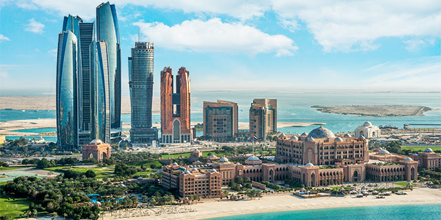 Contemplating a Trip to Dubai? Take a Look Here First