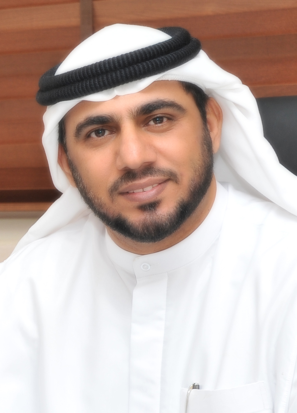 Dubai Customs pitches in 10 projects at Government Achievements Exhibition 2015 