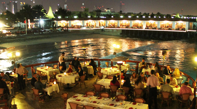 Dubai Dhow Cruise Dinner