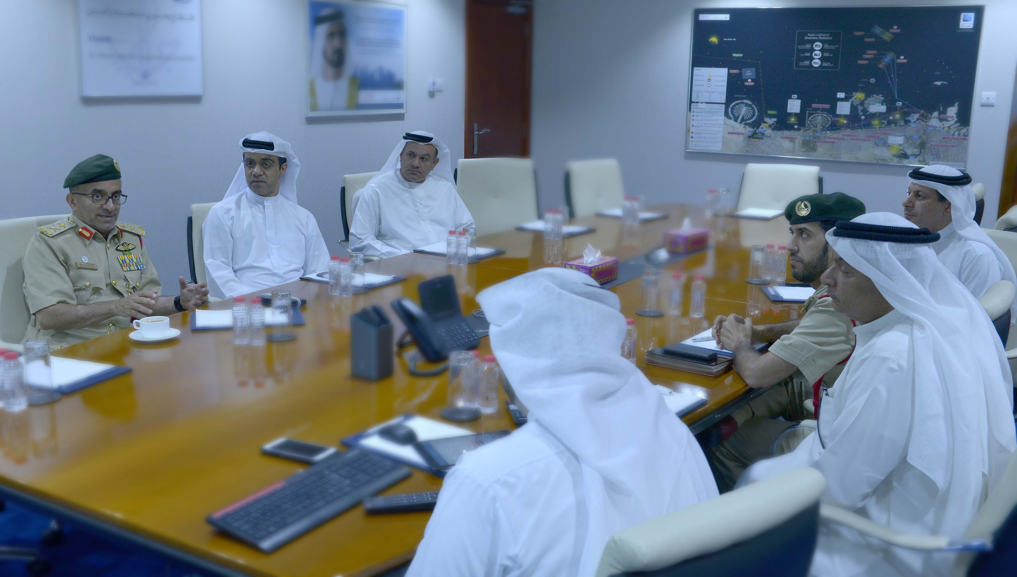 Dubai Maritime City Authority Discusses Features of Local Cruise License System for Recreational Marine Vehicles with Acting Commander-in-Chief of Dubai Police