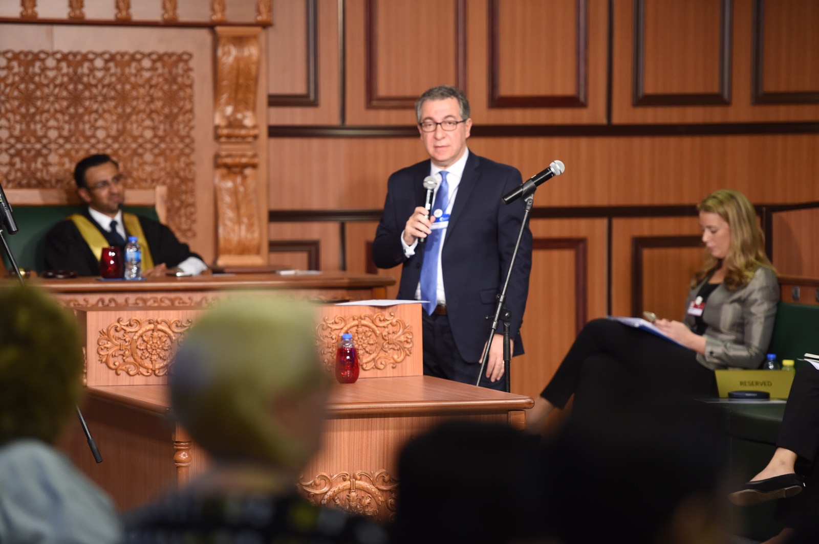 Education Tech in Classrooms Gets a Beating as  Gesf Debate Votes for Setting Fundamentals First