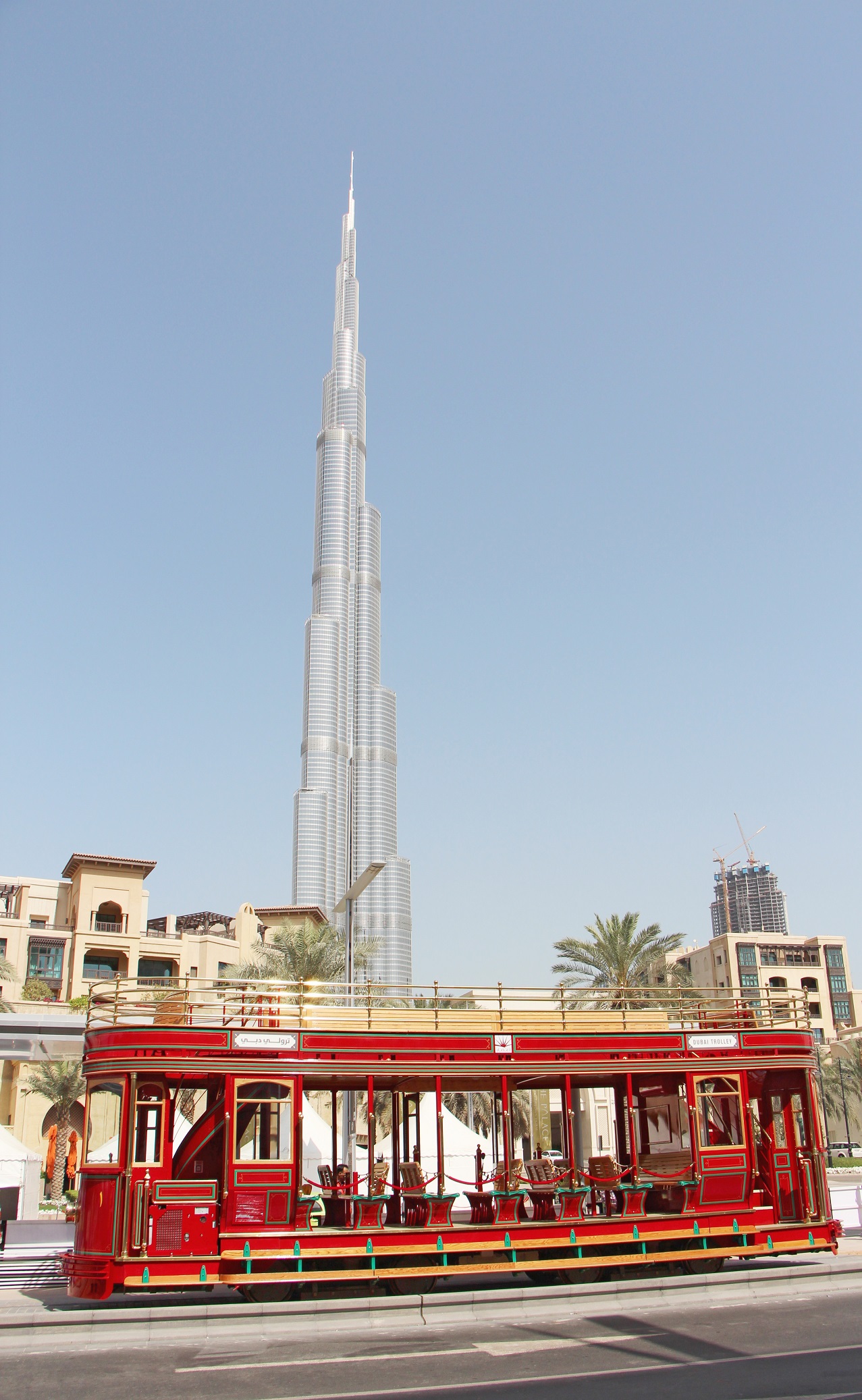Emaars world-class Dubai Trolley arrives to Downtown Dubai and is set to roll out soon