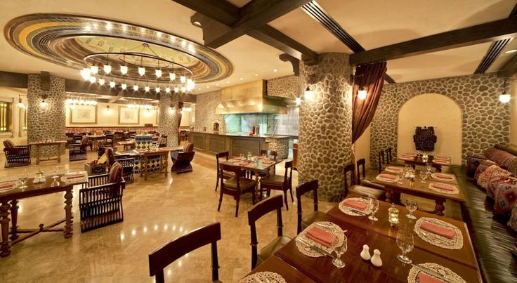 Enjoy Luxury While Staying in the Best Dubai Hotels
