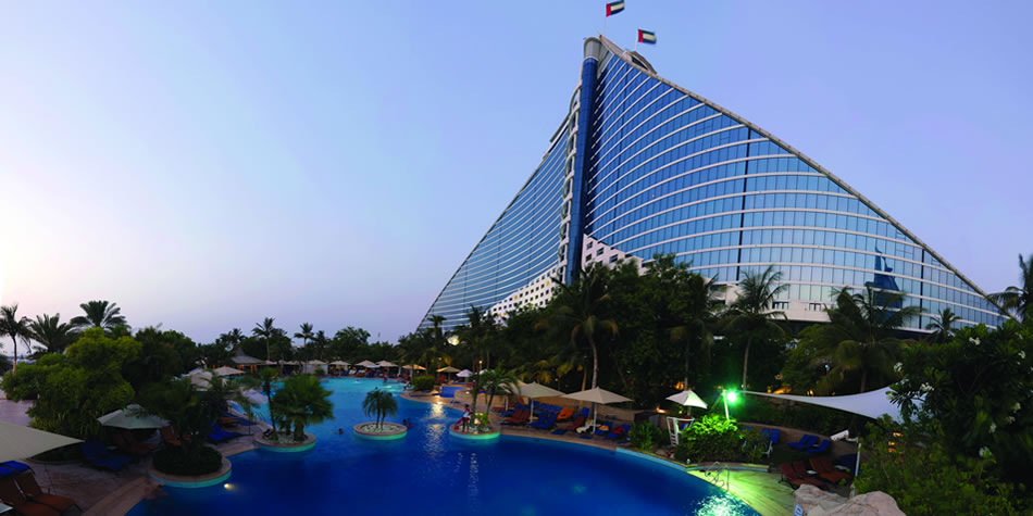 The Jumeirah Beach Hotel in Dubai - Honeymoon Experience
