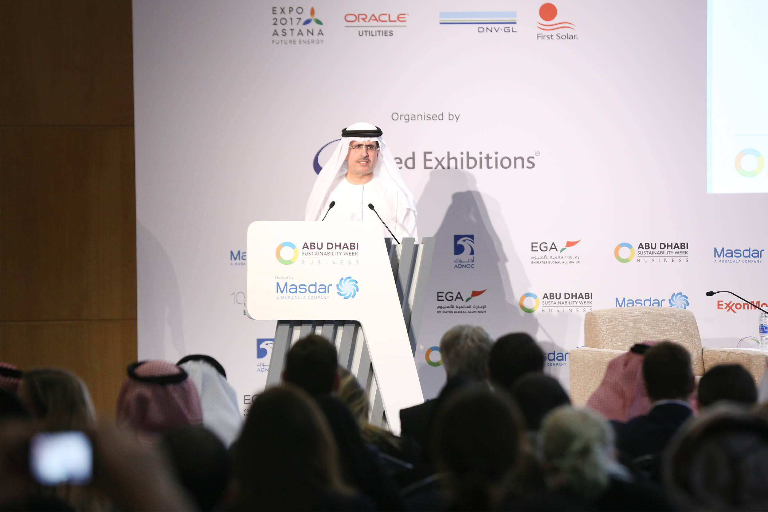 MD & CEO of DEWA Highlights DEWAs Initiatives and Projects to Enhance Future Energy and Clean Energy Technologies at WFES 2017