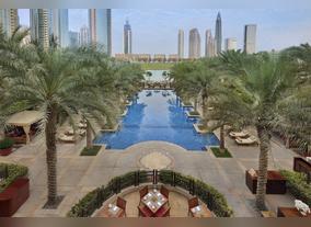 Get a Magnificent lunch experience with pool access at Palace Downtown