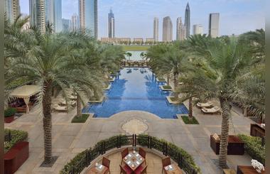 Get a Magnificent lunch experience with pool access at Palace Downtown