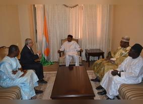Khalifa Fund signs USD 25 million agreement to support Nigerien SMEs 